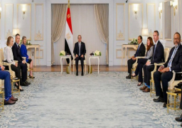 بالصور.. خلال لقائه وفد من الكونجرس الأمريكي.. السيسي يشدد على ضرورة تضافر جهود المجتمع الدولي لوقف التصعيد بالأراضي الفلسطينية