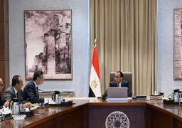بالصور.. رئيس الوزراء يجدد التأكيد على أهمية ضبط حركة الأسواق وأسعار السلع