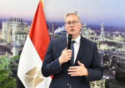 بالصور.. وزارة البترول تعلن عن مزايدة عالمية للبحث عن الغاز الطبيعي في 12 منطقة بالبحر المتوسط ودلتا النيل