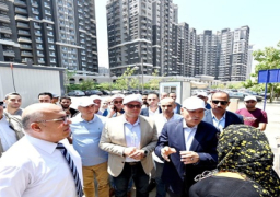 بالصور.. وزير الإسكان ومحافظ القاهرة يتفقدان سير العمل بمشروع تطوير “منطقة مثلث ماسبيرو”