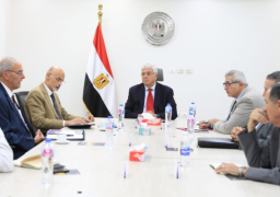 بالصور.. وزير التعليم العالي يبحث مع رئيس هيئة اعتماد الجودة الاسكتلندية تعزيز التعاون في مجال التعليم التكنولوجي