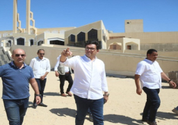 بالصور.. وزير الثقافة يتفقد “واحة الثقافة” و”قصر الإبداع الفني” بمدينة 6 أكتوبر