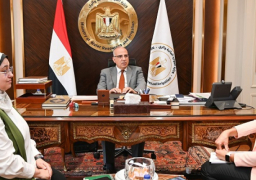 بالصور.. وزير الري يبحث مع عدد من النواب المطالب الجماهيرية بدوائرهم