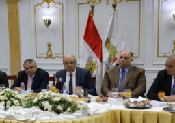 بالصور.. وزير الطيران المدني: لا صحه لبيع المطارات المصرية..و نعمل في إطار محددات رؤية الدولة المصرية