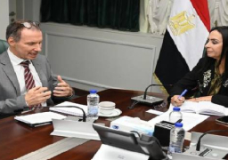 بالصور.. وزيرة التضامن تبحث مع مدير”الأغذية العالمي”أنشطة البرنامج بمصر وأوجه التعاون المشترك