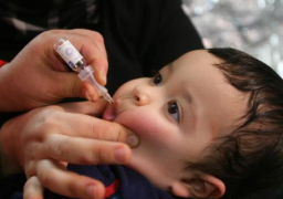 بدء حملة التلقيح ضد شلل الأطفال في وسط قطاع غزة