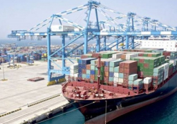 تداول 16 ألف طن بضائع عامة ومتنوعة بموانئ البحر الأحمر