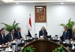 رئيس الوزراء: تطوير المدخل والمنطقة المحيطة بالأهرامات سيجعلها أكثر جذباً للسائحين