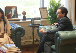 وزارة الثقافة تتسلم مكتبة حفيدة رئيس وزراء مصر الأسبق يحيى باشا إبراهيم