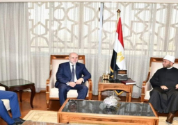 وزير الأوقاف يلتقي قاضي قضاة فلسطين ومستشار الرئيس الفلسطيني للشئون الدينية