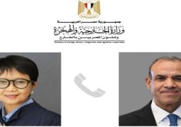 وزير الخارجية يثمن خلال إتصال هاتفي مع نظيرته الإندونيسية العلاقات الثنائية التاريخية بين البلدين