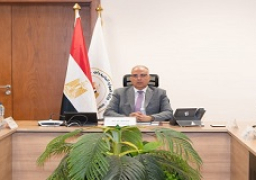 وزير الرى يتابع موقف النقاط الساخنة خلال فترة أقصى الإحتياجات المائية