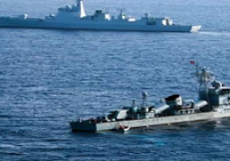 بكين ومانيلا تتبادلان الاتهامات بشأن تصادم جديد في بحر الصين الجنوبي