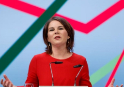 ألمانيا تتعهد بتقديم مساعدات إضافية لأوكرانيا بقيمة 100 مليون يورو