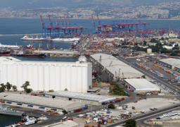 استشهاد 17 لبنانيا .. ومرفأ بيروت ينفي صحة الأخبار المتداولة عن دوي انفجار به