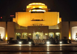 الأوبرا تنظم غدا معرض “أيام الجونة” للفنان أشرف نصيف بقاعة صلاح طاهر