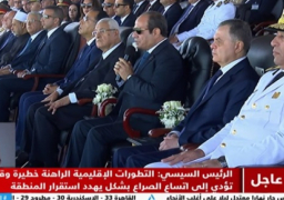 الرئيس السيسي مطمئنا الشعب: مصر بخير وقوية ما دمنا متحدين ومتماسكين