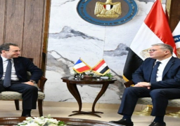 بالصور .. وزير البترول يبحث مع سفير فرنسا بالقاهرة تعزيز التعاون في قطاع البترول والتعدين