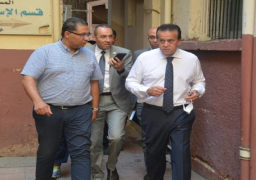 بالصور .. وزير الصحة يقوم بجولة تفقدية مفاجئة بمستشفى القبطي ويوجه بسرعة الانتهاء من أعمال التطوير فيها