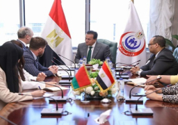 بالصور .. وزير الصحةيبحث مع سفير بيلاروسيا بالقاهرة سبل التعاون في القطاع الصحي