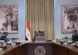 بالصور.. رئيس الوزراء يتابع جهود توفير احتياجات قطاع الكهرباء من المنتجات البترولية