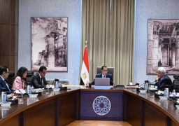 بالصور.. رئيس الوزراء يستعرض مخططا لتطوير مستشفيات “قصر العيني”