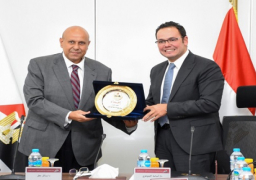 بالصور.. “معلومات الوزراء” يوقّع بروتوكول تعاون مع “النيل الأهلية” لتعزيز التعاون البحثي والأكاديمي