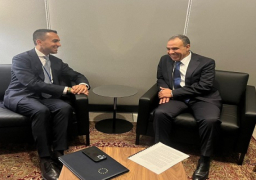 بالصور.. وزير الخارجية يلتقي في نيويورك مع المبعوث الأوروبي لدول الخليج