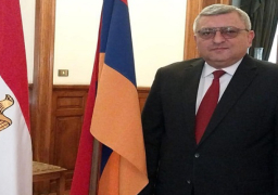 سفير أرمينيا بالقاهرة: العلاقات مع مصر شهدت تطورات إيجابية في العامين الماضيين