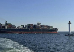 اتهامات أوكرانية لروسيا بقصف سفينة في أوديسا ومقتل وإصابة أفراد الطاقم