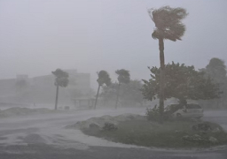 انقطاع الكهرباء عن مليوني مستهلك بولاية فلوريدا الأمريكية بسبب إعصار “ميلتون”