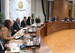 بالصور.. رئيس الوزراء يؤكد أهمية وضع تصور للمنظومة الشاملة للإقراض الصغير ومتناهي الصغر