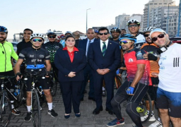 بالصور.. وزير الرياضة يطلق شارة البدء لماراثون الدراجات ومهرجان اللياقة البدنية بالإسكندرية