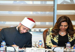 بالصور.. وزيرا التنمية المحلية والأوقاف يوقعان بروتوكول تعاون لتطبيق أحكام قانون التصالح ببعض مخالفات البناء
