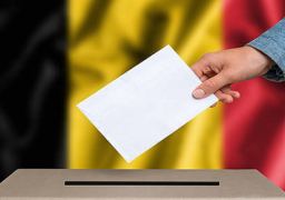 بدء التصويت في الانتخابات البلدية والإقليمية في بلجيكا