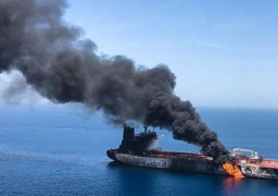 بعد هدوء استمر 18 يومًا .. الحوثيون يتبنّون هجمات على 3 سفن تجارية قبالة سواحل اليمن