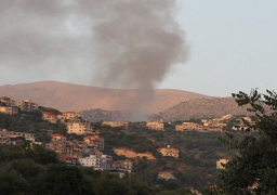 مقتل 5 في هجوم صاروخي لحزب الله على بلدة المطلة في إسرائيل