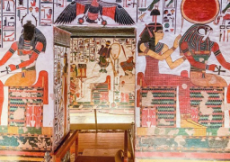 وزارة السياحة والآثار: إعادة فتح مقبرة الملكة “نفرتاري” ينعش السياحة في الأقصر