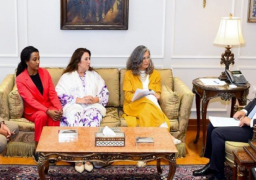 وزير الخارجية والهجرة يستقبل المديرة التنفيذية لبرنامج الأمم المتحدة للمستوطنات البشرية