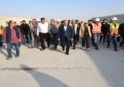 بالصور .. كامل الوزير يتفقد مشروع الخط الأول من شبكة القطار الكهربائي السريع السخنة/ العلمين /مطروح