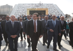 بالصور .. وزير الثقافة ومحافظ القاهرة يفتتحان مكتبة “اقرأ نون السحار” بمدينة نصر