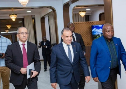 بالصور.. وزير الخارجية يصل كينشاسا بالكونجو الديمقراطية
