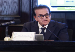 بالصور.. وزير الصحة: برامج التنمية البشرية مدعومة برؤية واضحة لقيادة سياسية أصرت علي بناء الإنسان المصري