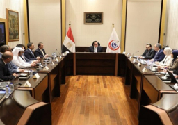 بالصور.. وزير الصحة يبحث مع شركة “سكوب” الإماراتية توسيع الاستثمارات الصحية المشتركة