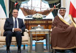 وزير الخارجية والهجرة يستهل زيارته إلى دولة الكويت بلقاء سمو ولي العهد