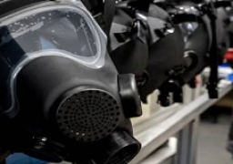 واشنطن تمنح كييف معدات للحماية من الهجمات النووية