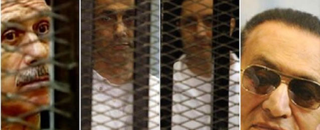 تأجيل إعادة محاكمة مبارك إلى الغد