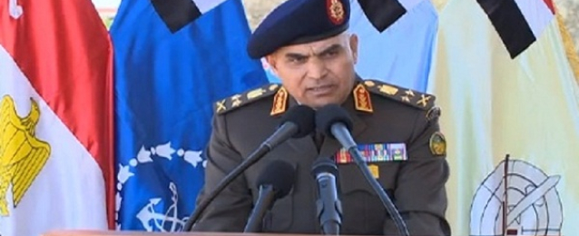 وزير الدفاع يشهد احتفالية بمناسبة ذكرى تحرير سيناء