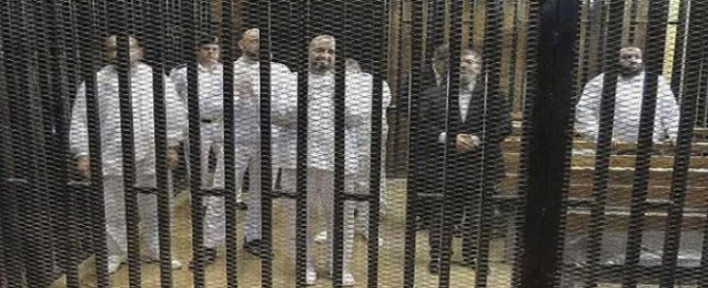 اليوم.. استئناف جلسة محاكمة مرسي وعدد من قيادات “الإخوان” في قضية التخابر