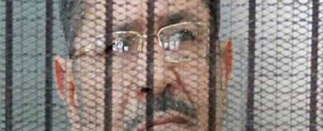 تأجيل محاكمة مرسي و 14 من قيادات الإخوان في أحداث الاتحادية